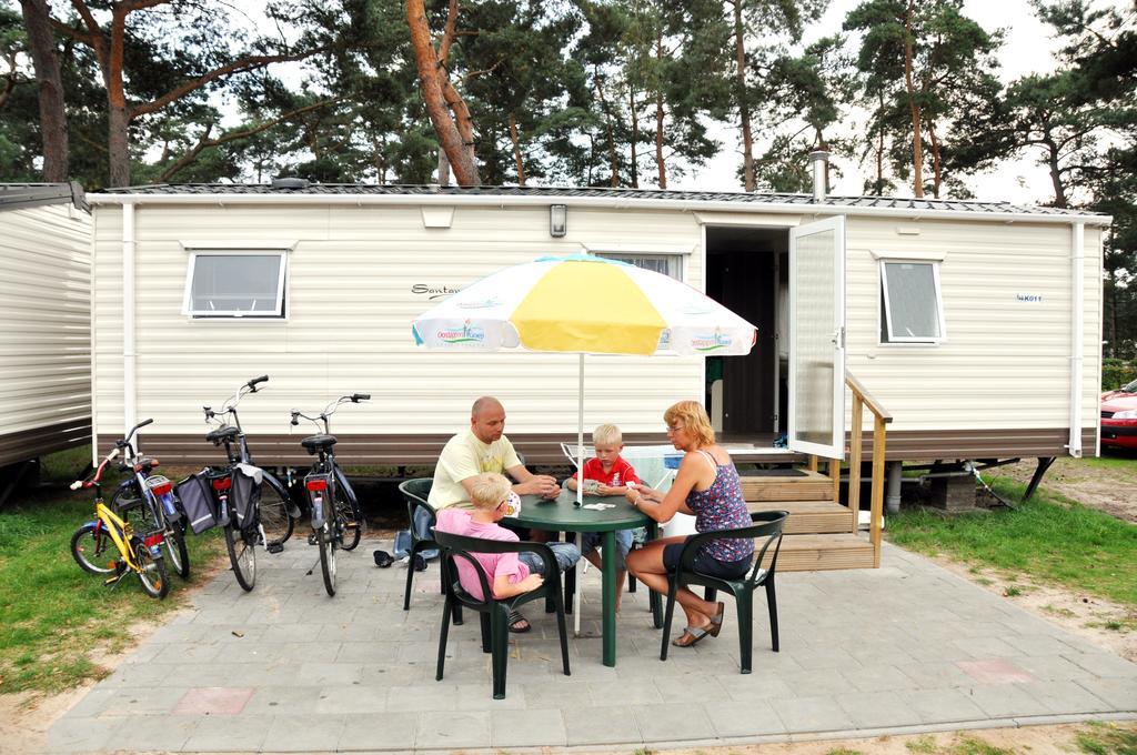 Hotel Camping Blauwe Meer Nv Lommel Pokoj fotografie
